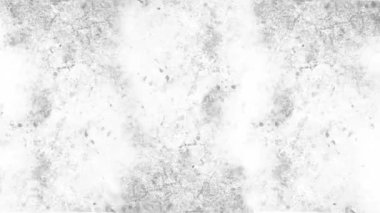 Beyaz arkaplanda değişen gri dokunun animasyonu. Bağlantı, işleme, hareket, doku, vintage ve arkaplan, dijital olarak oluşturulmuş video.