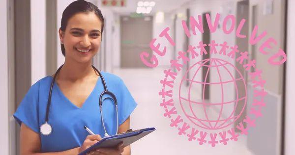 Imagen Texto Cáncer Mama Rosa Sobre Una Doctora Sonriente Imagen —  Fotos de Stock