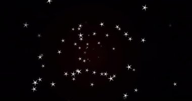 Siyah arkaplanda hareket eden parlak ışık lekelerinin canlandırması. Renk, şekil, ışık ve hareket konsepti dijital olarak oluşturulmuş video.