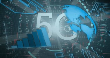 Sunucuların üzerinde 5G ve işleme çemberlerinin resmi. ağ, iletişim, veri işleme ve teknoloji konsepti dijital olarak oluşturulmuş görüntü. 