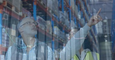 Depoda çalışan kadın ve erkeğin istatistik ve mali veri işleme görüntüsü. küresel gönderim ve bağlantılar konsepti dijital olarak oluşturulmuş görüntü.