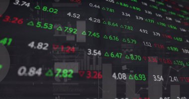 Grafikler ve grafikler üzerinden finansal veri işleme resmi. Küresel iletişim, iş, veri ve dijital arayüz kavramı dijital olarak oluşturulmuş görüntü.