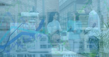 Ofisteki çeşitli iş adamlarıyla ilgili finansal veri işleme resmi. Küresel iş ve dijital arayüz kavramı dijital olarak oluşturulmuş görüntü.