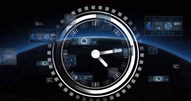 Siyah arkaplanda veri işleme üzerinden hareket eden saatin resmi. Küresel teknoloji, bilgisayar ve dijital arayüz kavramı dijital olarak oluşturulmuş görüntü.