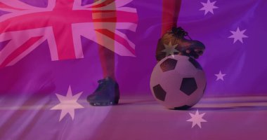 Avusturalya bayrağı üzerinde Afrika kökenli Amerikalı erkek futbolcunun resmi. Küresel vatanseverlik, kutlama, spor ve dijital arayüz kavramı dijital olarak oluşturulmuş görüntü.