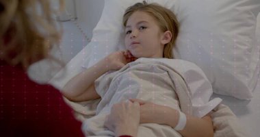 Kafkas kadın doktor ve kız hasta üzerinde veri işleme görüntüsü. Küresel tıp, bağlantılar, hesaplama ve veri işleme kavramı dijital olarak oluşturulmuş görüntü.