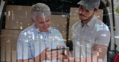 Kafkas erkek kurye ve depo çalışanı üzerindeki mali veriler. iş, finans ve dağıtım hizmetleri kavramı dijital olarak oluşturulmuş görüntü.