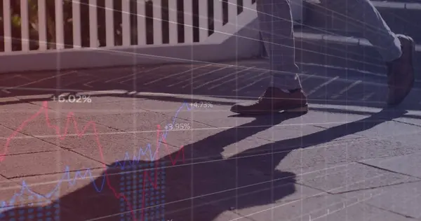 Imagem Processamento Dados Financeiros Sobre Homem Andando Escadas Conceito Finanças — Fotografia de Stock