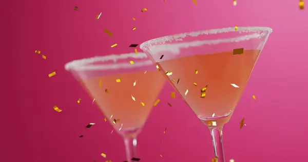 Image Confetti Falling Cocktails Pink Background Party Drink Entertainment Celebration — Stock Photo, Image