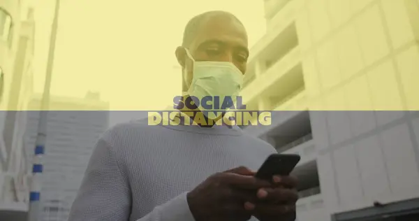 Image Covid Social Distancing Text African American Man Using Smartphone — Stock Photo, Image