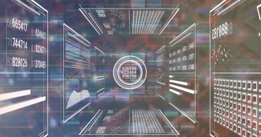 Görüntü, bir bağlantı ağına sahip bir küreyi, ardından da dijital arayüz ve veri işleme kavramına sahip bir metin görüntüsünü gösteriyor. Bunu şeffaf bir arkaplan üzerinde veri işleme görüntüsü takip eder.