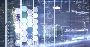 Birden fazla ekrandaki şekillerin, sayıların ve grafiklerin resmi. dijital arayüz küresel bağlantılar kavramı dijital olarak oluşturulmuş görüntü.