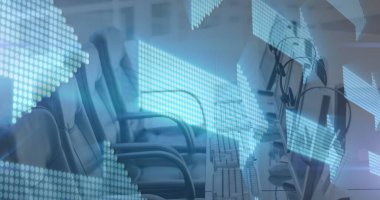 Arka plandaki boş ofisteki bilgisayarların üzerindeki dijital okların resmi. küresel teknoloji, ağ oluşturma ve dijital arayüz kavramı dijital olarak oluşturulmuş görüntü.