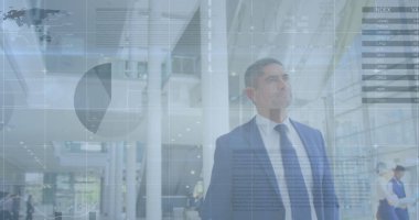 İş adamları üzerinden finansal veri işleme görüntüsü. küresel iş, bağlantılar ve veri işleme kavramı dijital olarak oluşturulmuş görüntü.