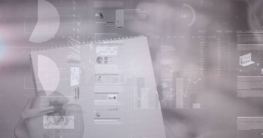 Veri işleme görüntüsü kişi yazma üzerine. küresel veri işleme, iş, dijital arayüz, teknoloji ve ağ konsepti dijital olarak oluşturuldu.