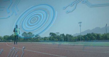 Yarış pistinde koşan engelli bir erkek sporcunun dijital veri işleme görüntüsü. global spor, rekabet, engellilik ve dijital arayüz kavramı dijital olarak oluşturulmuş görüntü.