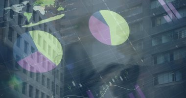 Yürüyen iş adamları üzerinde finansal veri işleme görüntüsü. küresel iş, finans ve dijital arayüz kavramı dijital olarak oluşturulmuş görüntü.