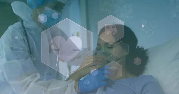 多様な医師と患者がフェイスマスクを着用した医療アイコンの画像 コビド19のパンデミックコンセプトにおけるグローバル医療 ヘルスケア テクノロジー — ストック写真