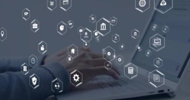 Melez iş adamlarının dizüstü bilgisayarı kullanarak iş simgelerinin animasyonu. Finansal, ticari, iletişim, bilgisayar ve dijital arayüz kavramı dijital olarak oluşturuldu.