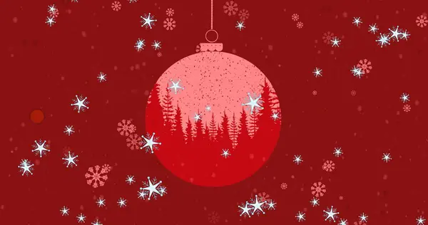 複数の雪の結晶と星のアイコンは 赤い背景に障害物の装飾をぶら下げて落ちています クリスマス フェスティバルとお祝いのコンセプト — ストック写真