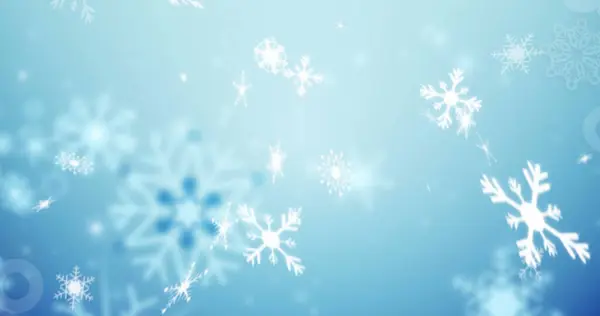 Imagen Copos Nieve Cayendo Sobre Fondo Azul Navidad Tradición Concepto — Foto de Stock