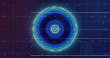 Şebeke arka planında dijital veri işleme animasyonu. Küresel bağlantılar, hesaplama ve veri işleme kavramı, dijital olarak oluşturulmuş video.