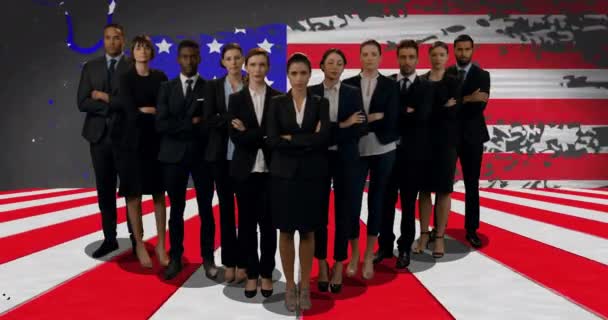 Animace Vlajky Usa Nad Různými Obchodníky Stojící Řadě Americké Finance — Stock video