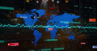 Dünya haritası üzerinde sosyal medya bildirimleri ve veri işleme resimleri. Veri, sosyal ağ, dijital arayüz, İnternet ve küresel iletişim, dijital olarak oluşturulmuş görüntü.