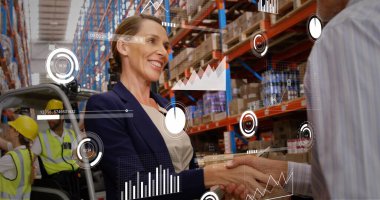 Çeşitli iş adamlarının el sıkışarak veri işleme görüntüsü. Ulusal tokalaşma günü, küresel iş ve dijital arayüz kavramı, dijital olarak oluşturulmuş görüntü.