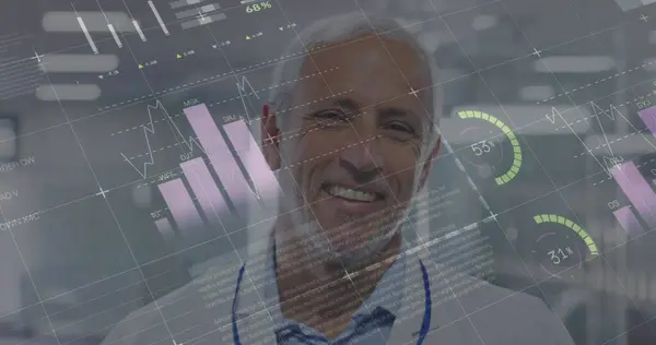 Statistical Data Processing Portrait Caucasian Senior Male Doctor Smiling Hospital Fotos De Bancos De Imagens Sem Royalties