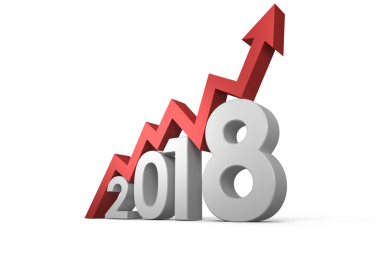 Kırmızı okun dijital png çizimi ve saydam arkaplanda 2018 rakam. İzole görüntü, eğilim, artış.