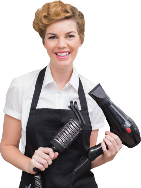 Şeffaf arka planda ekipmanı olan gülümseyen beyaz kadın kuaförün dijital fotoğrafı. İzole fotoğraf, kuaförlük, saç ve güzellik..