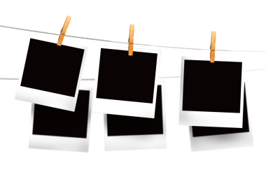 Saydam arkaplanda fotokopi alanı olan sicim üzerinde asılı fotoğrafların dijital png illüstrasyonu. İzole görüntü, yazı ve fotoğraf konsepti.