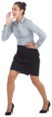 Şeffaf arkaplanda beyaz iş kadını diye bağırırken çekilmiş dijital bir fotoğraf. İzole fotoğraf, profesyoneller ve iş adamları.