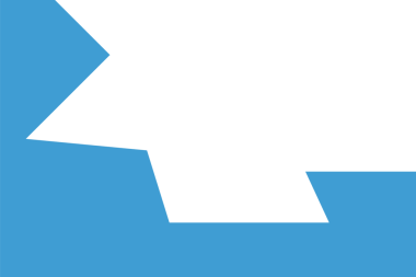 Saydam arkaplanda kopyalama alanı olan mavi açısal şeklin dijital png çizimi. İzole görüntü, şekil, renk ve yazım kavramı.