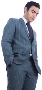 Mutsuz Asyalı iş adamının şeffaf arkaplana bakarken çekilmiş dijital bir fotoğrafı. İzole fotoğraf, profesyoneller ve iş adamları.