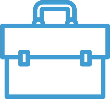 Şeffaf arkaplan üzerine çizilmiş mavi okul çantasının dijital png çizimi. İzole görüntü, okul, renk, şekil ve tasarım arkaplanı.