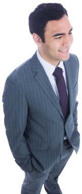 Saydam arkaplanda duran mutlu melez iş adamının dijital png fotoğrafı. İzole görüntü, iş, duygu ve sanal arayüz kavramı.