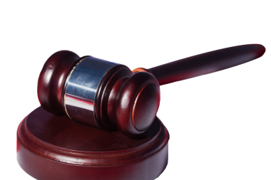 Saydam arka planda yargıç tokmağının dijital png çizimi. İzole imaj, hukuk ve adalet kavramı.