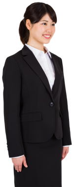 Şeffaf arkaplanda gülümseyen Asyalı iş kadınının portresinin dijital png fotoğrafı. İzole fotoğraf, profesyoneller ve iş adamları.