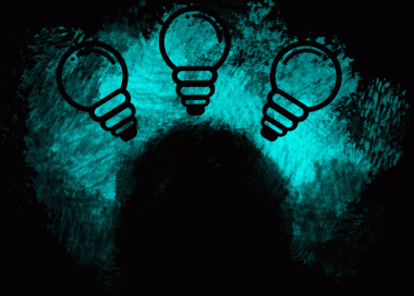 Şeffaf arkaplanda bulunan üç ampulün dijital png çizimi. İzole görüntü, fikir ve yaratıcılık kavramı.