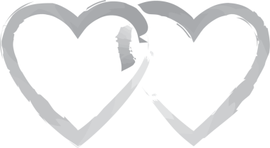 Şeffaf arkaplanda iki gri kalbin dijital png çizimi. İzole görüntü, aşk ve romantizm kavramı.