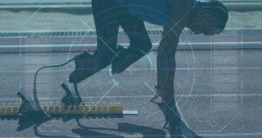 Bıçak eğitimi almış Afrikalı Amerikalı bir adamın dijital ekrandaki görüntüsü. Engelli spor, aktif yaşam tarzı ve dijital olarak oluşturulmuş veri işleme konsepti.