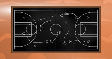 Oyun planının resmi soyut arka plana karşı basketbol sahasında tebeşirle çizilmiş. Dijital olarak üretilmiş, hologram, illüstrasyon, strateji, vektör, spor ve rekabet konsepti.
