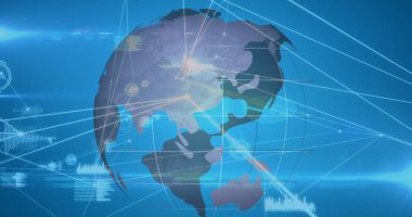 Mavi arkaplanda dönen dünya üzerindeki veri işleme ve bağlantı ağının resmi. Küresel ağ ve iş teknolojisi kavramı