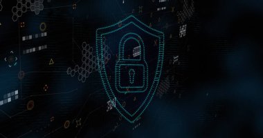 Siyah zemin üzerinde asma kilit simgesi ve veri işlemesi olan bir kalkan görüntüsü. Teknoloji, çevrimiçi güvenlik, bilgisayar ve dijital arayüz kavramı dijital olarak oluşturuldu.