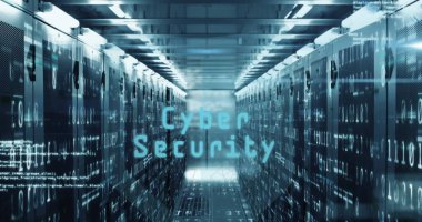 Görüntü üzerine dijital metin siber güvenlik içeren sunucular dizileri. Sunucular yüksek teknolojili veri merkezinde mavi ışık ve ikili kod projeksiyonları var.