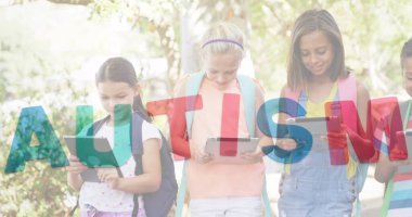 Renkli yapboz parçaları ve elektronik aletler kullanan çocukların arkadaşlarıyla ilgili otizm metinleri. otizm, öğrenme güçlüğü, destek ve farkındalık kavramı dijital olarak oluşturulmuş görüntü.