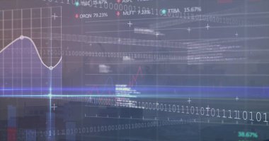 Borsa veri işleme görüntüsü ve şehir manzarasının hava manzarasına karşı mavi ışık yolları. Küresel ekonomi ve iş teknolojisi kavramı