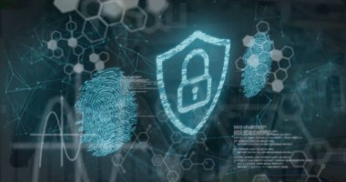 Bilgisayarı kullanan bir kadının veri işleme ve güvenlik kilidi görüntüsü. küresel iletişim ve veri güvenliği konsepti dijital olarak oluşturulmuş görüntü.